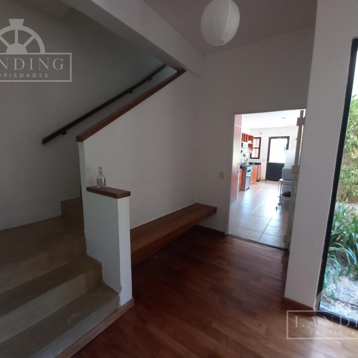 Casa en Moderna en San Isidro 4 Dorm. Piscina Orientación Norte 5