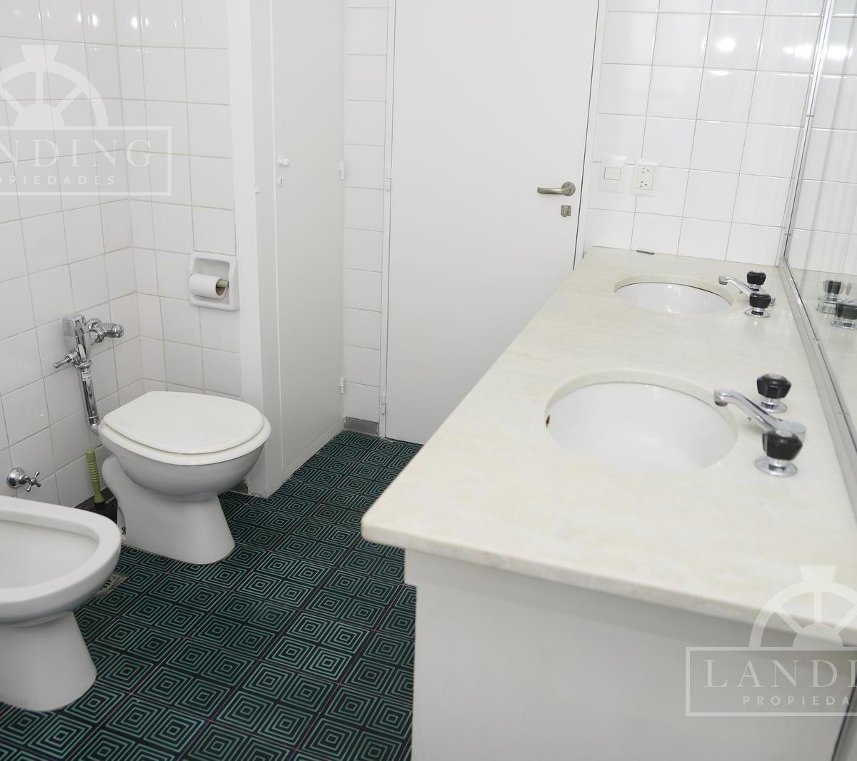 Departamento 4 Ambientes con 2 Cocheras en Belgrano Piso 23 2