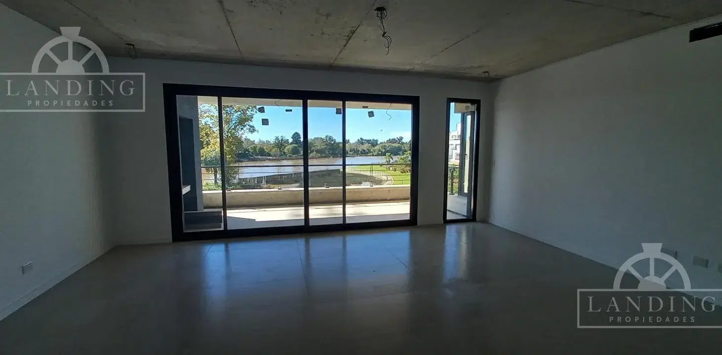 Departamento de 5 ambientes al río y cochera en El Faro en Barrio Náutico Albanueva 5