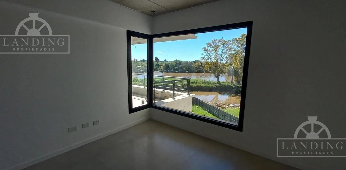 Departamento de 5 ambientes al río y cochera en El Faro en Barrio Náutico Albanueva 3