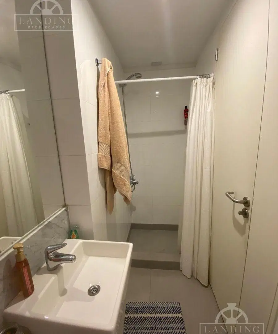 Venta Depto de 3 ambientes con cochera - Mirastar en Palermo 5