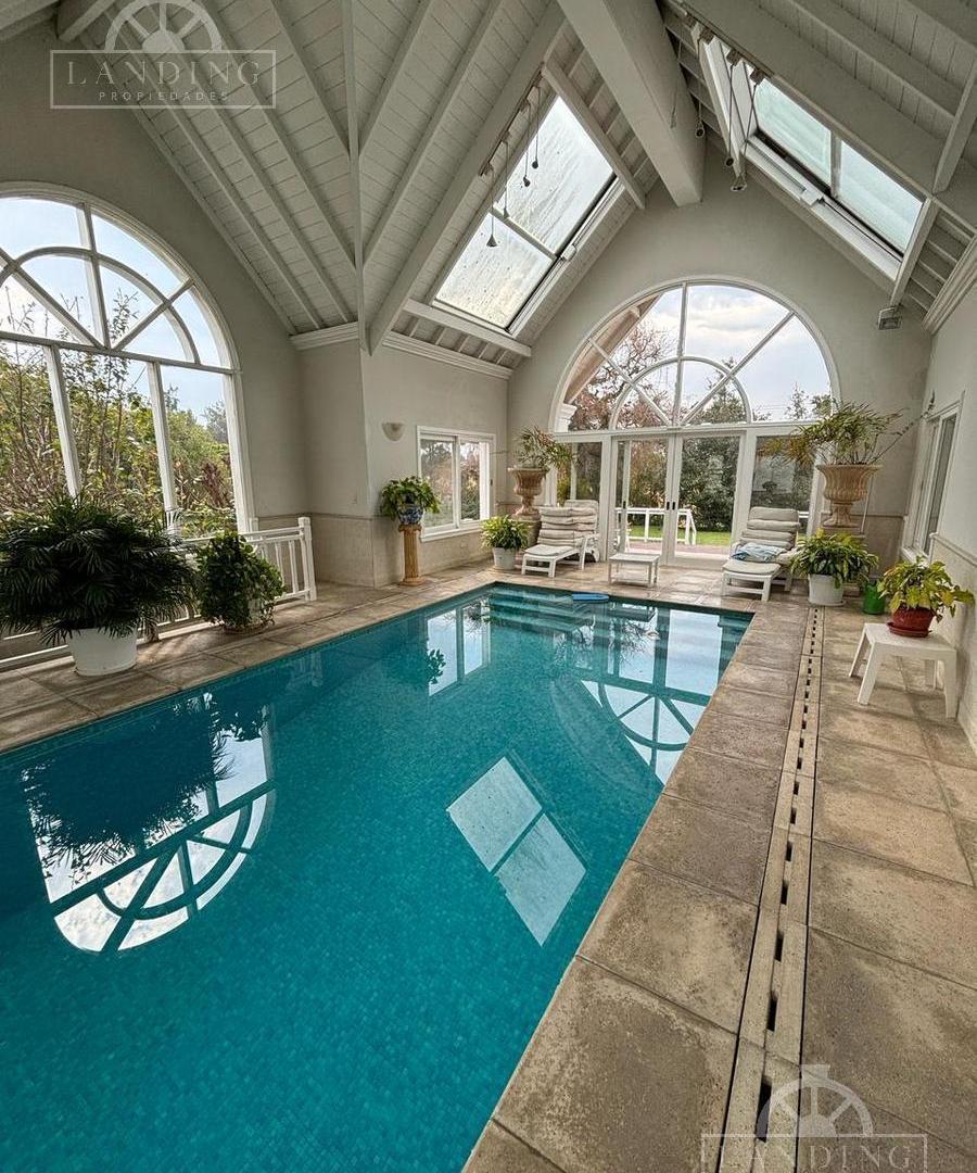 Foto de Casa en venta con pileta techada en Club de Campo Hacoaj, imagen 3
