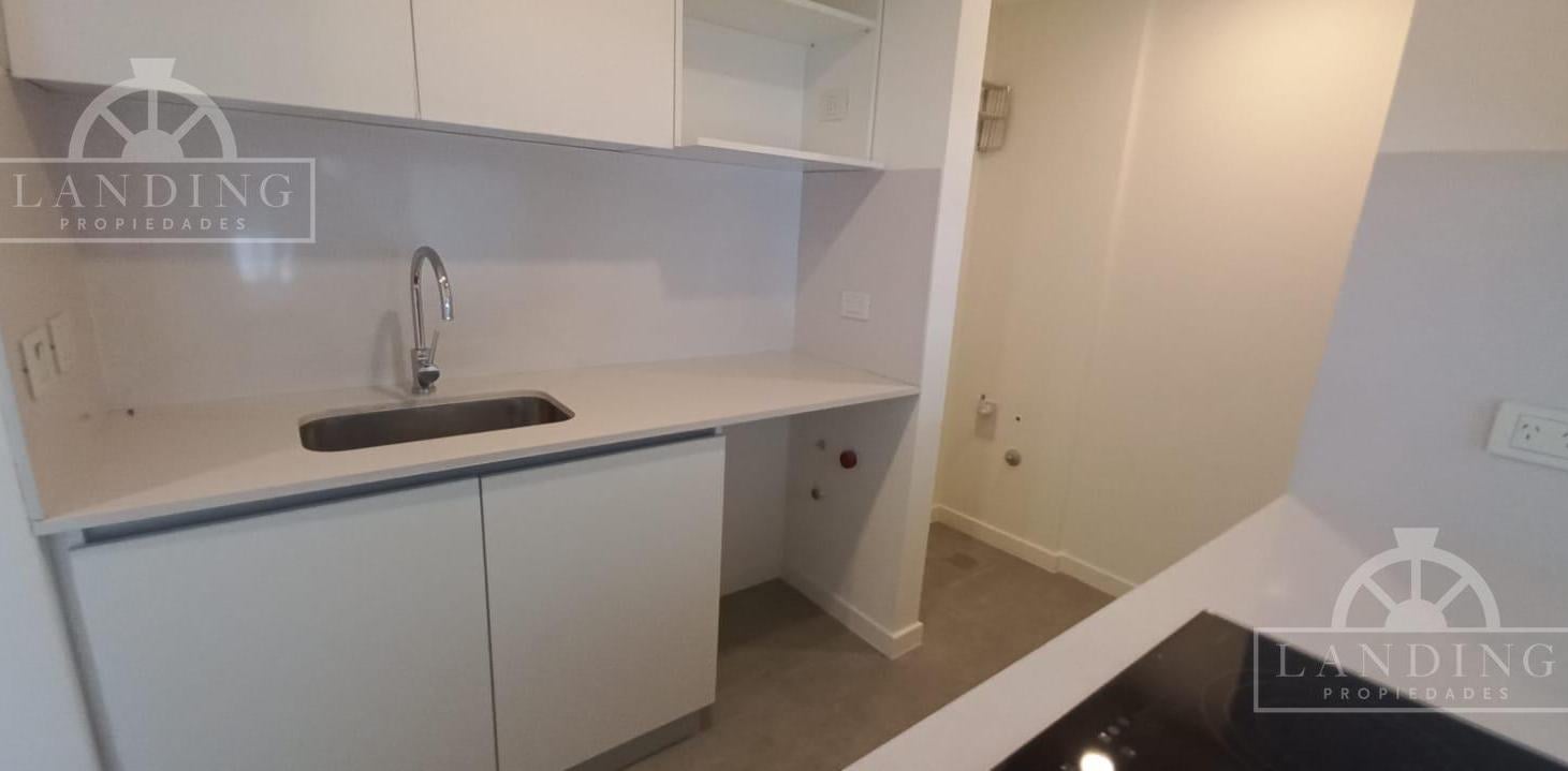 3 Ambientes con gran jardin propio, cochera y amennities