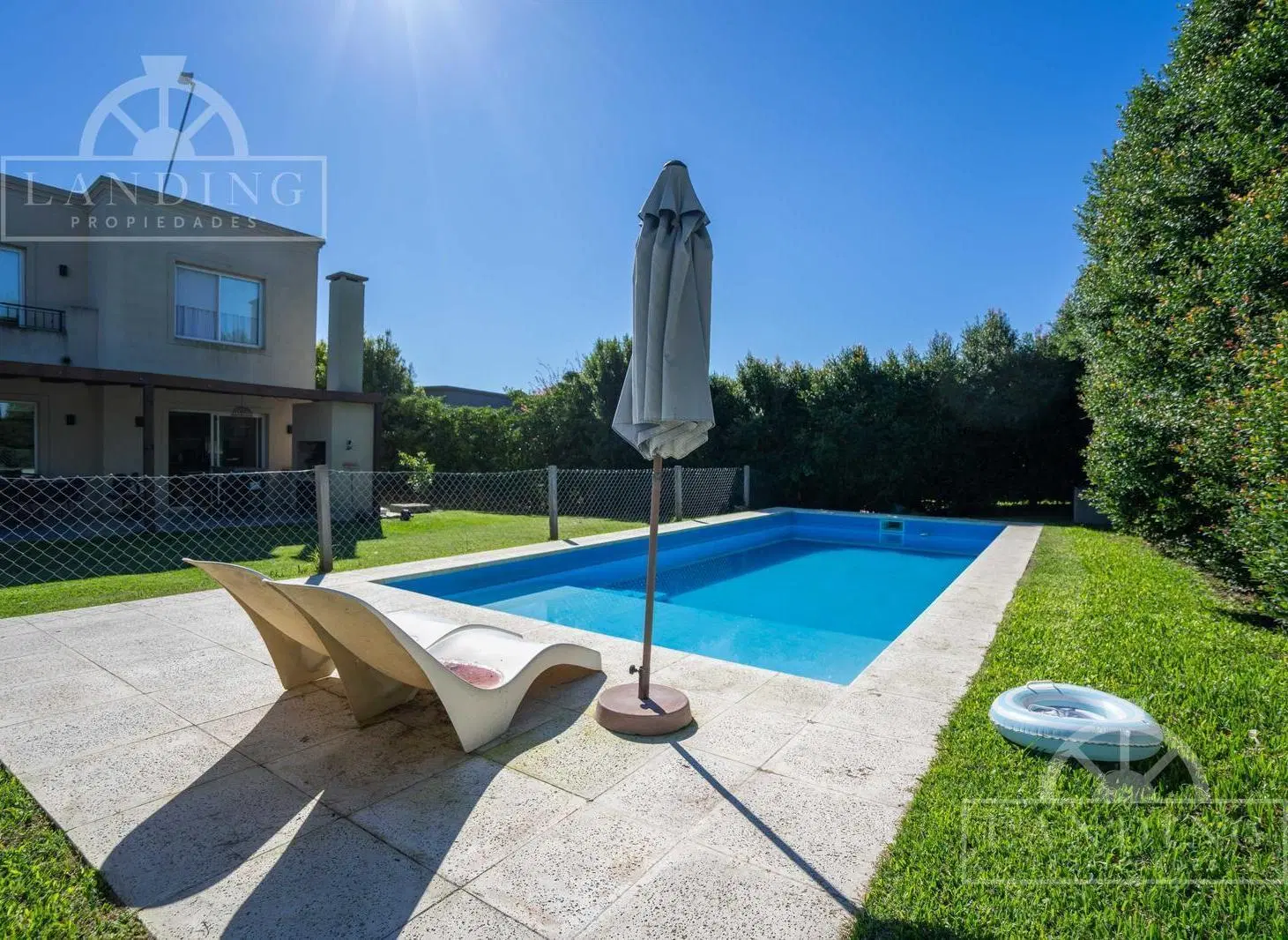 Venta Casa 5 Ambientes con Pileta y Amplio Jardin en Barrio San Rafael Villanueva Tigre 4