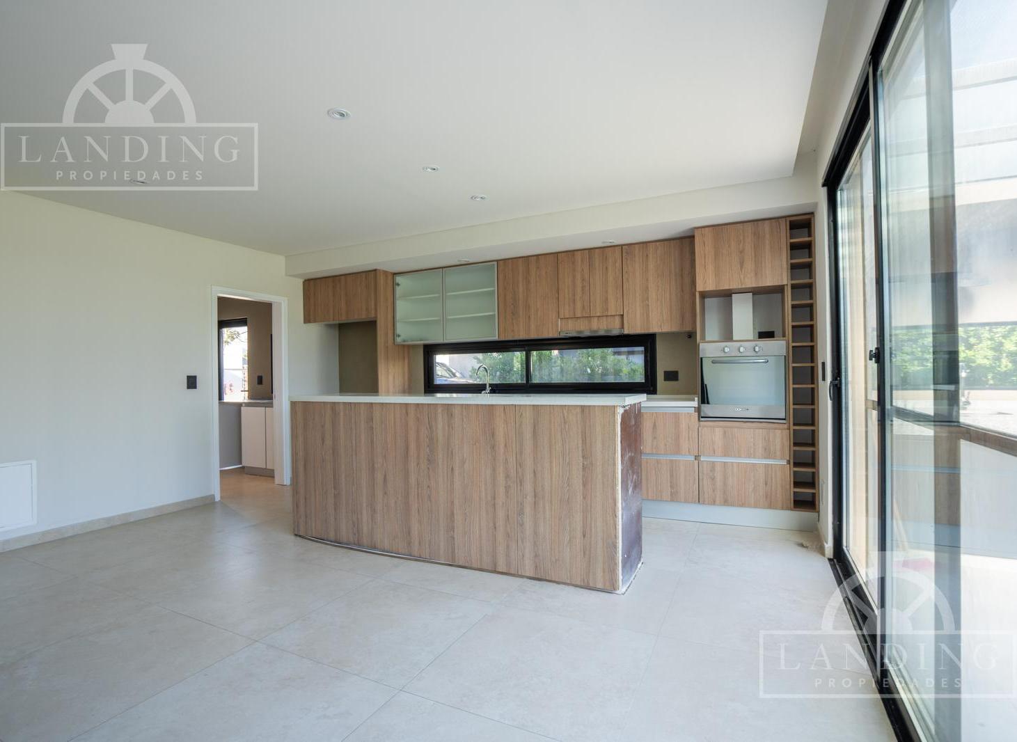 Foto de Casa en Barrio Los Castaños Nordelta 5 Ambientes con Galeria, Pileta y, imagen 5