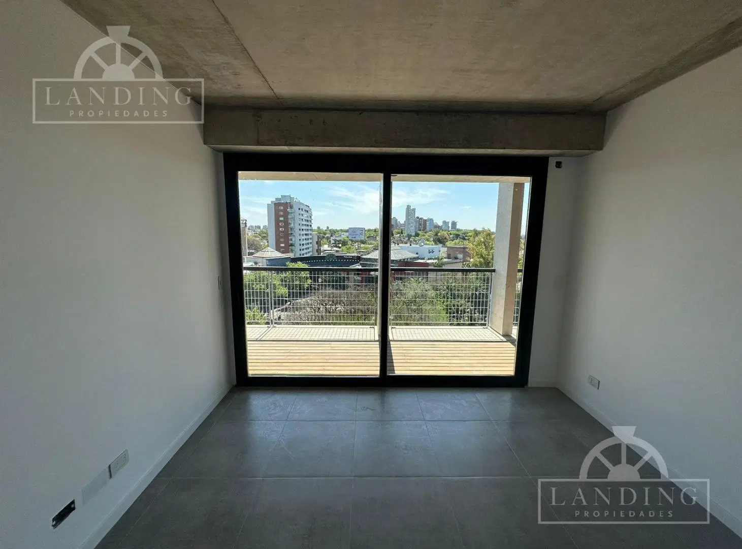 Venta Departamento 3 Ambientes con Increible Vista Al Rio y Cochera Domus Libertador 4