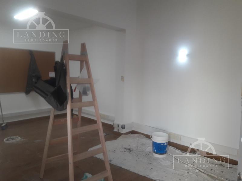 Foto de Oficina en planta baja sobre Dardo Rocha 2 ambientes y kitchinette, imagen 5