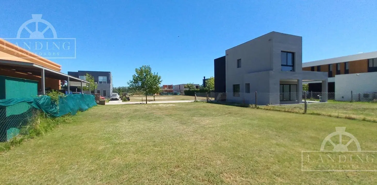 Lote ionterno en Vila Marina I, Dique Luján 3