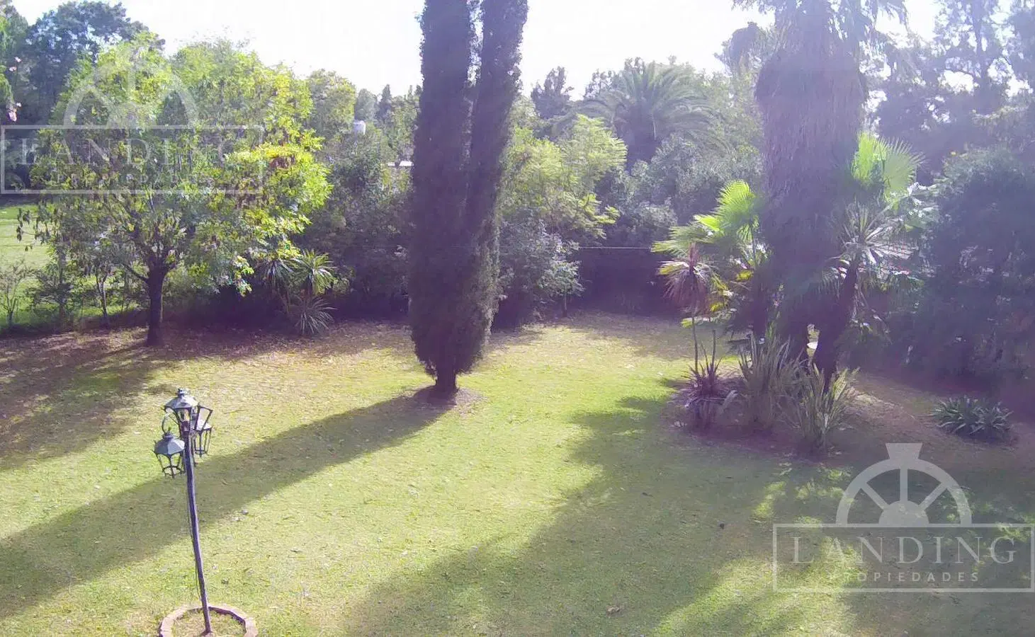 Casa quinta sobre lote de 2500 m2 Excelente entorno 4