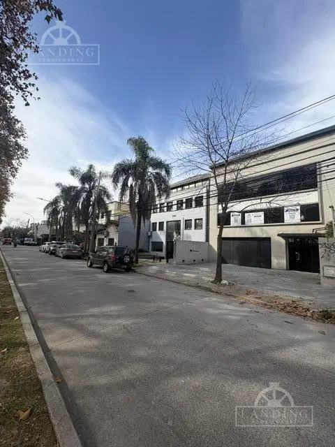 Edificio Comercial Dardo Rocha 3100 en Martinez con 11 cocheras 3