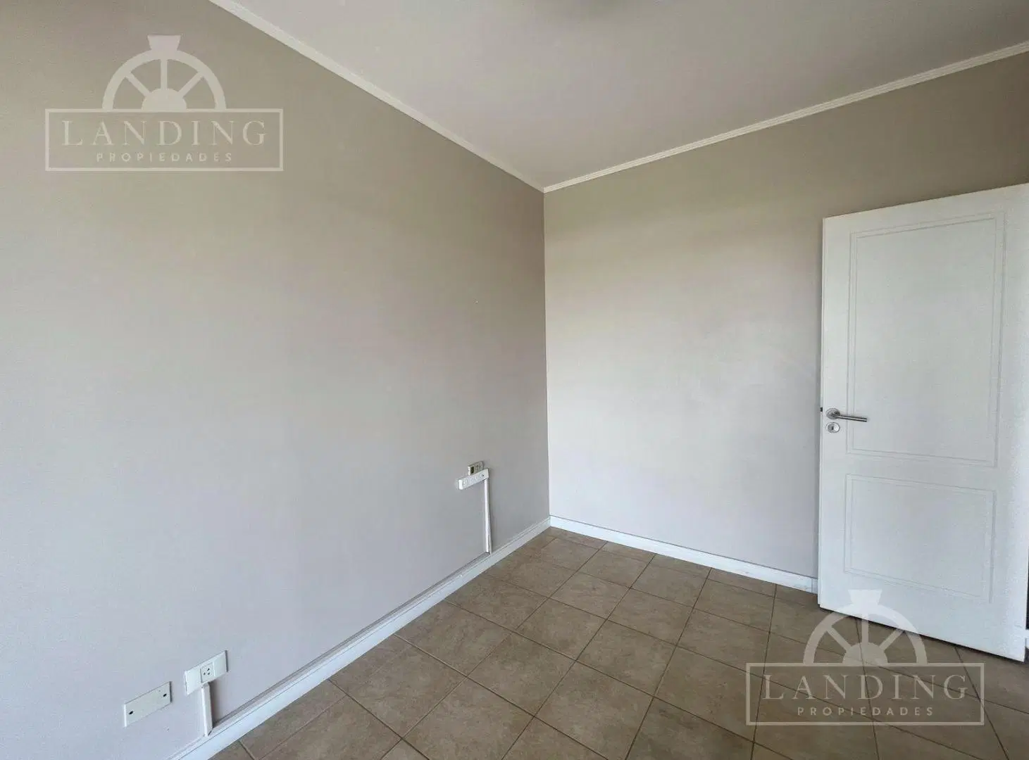 Venta Departamento 2 Ambientes Con Cochera Paseo de la Bahia Nordelta 8