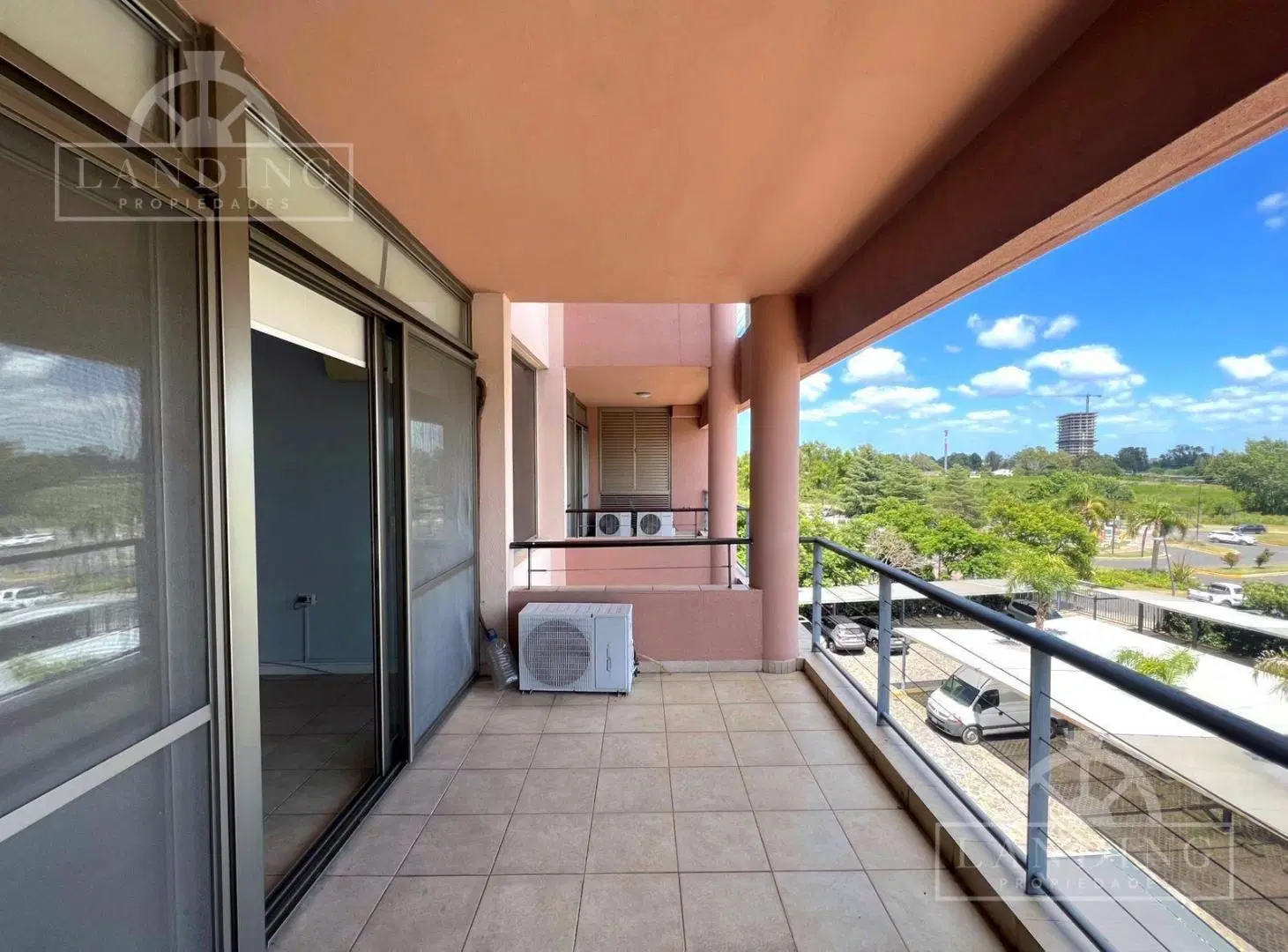 Venta Departamento 2 Ambientes Con Cochera Paseo de la Bahia Nordelta 4