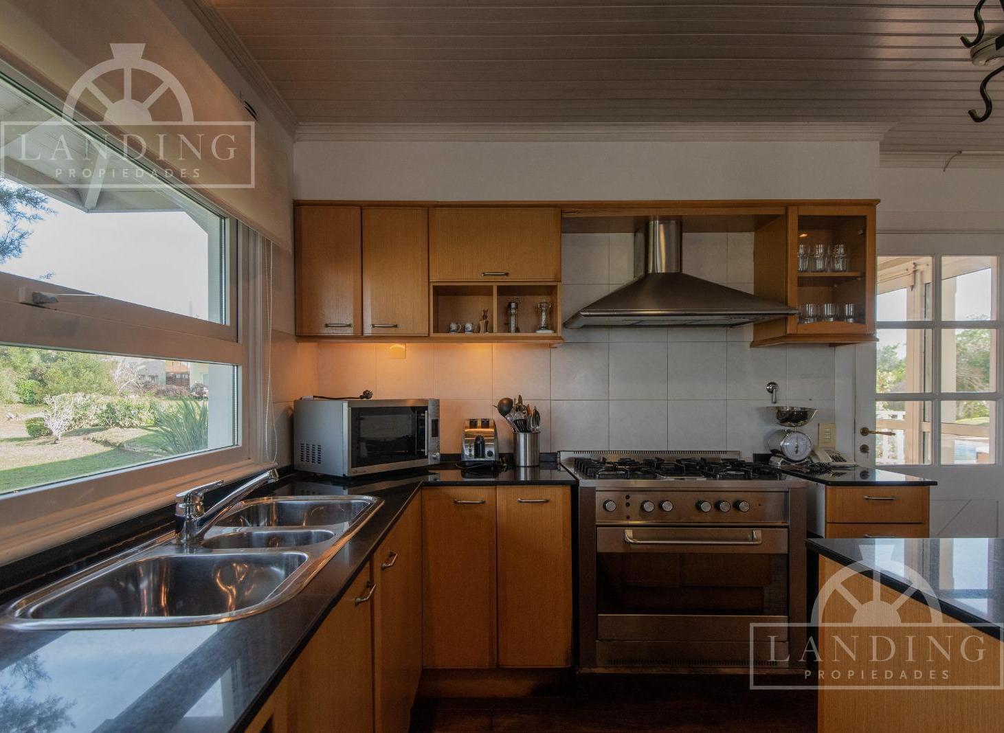 Foto de Casa en Venta en Cariló, imagen 2