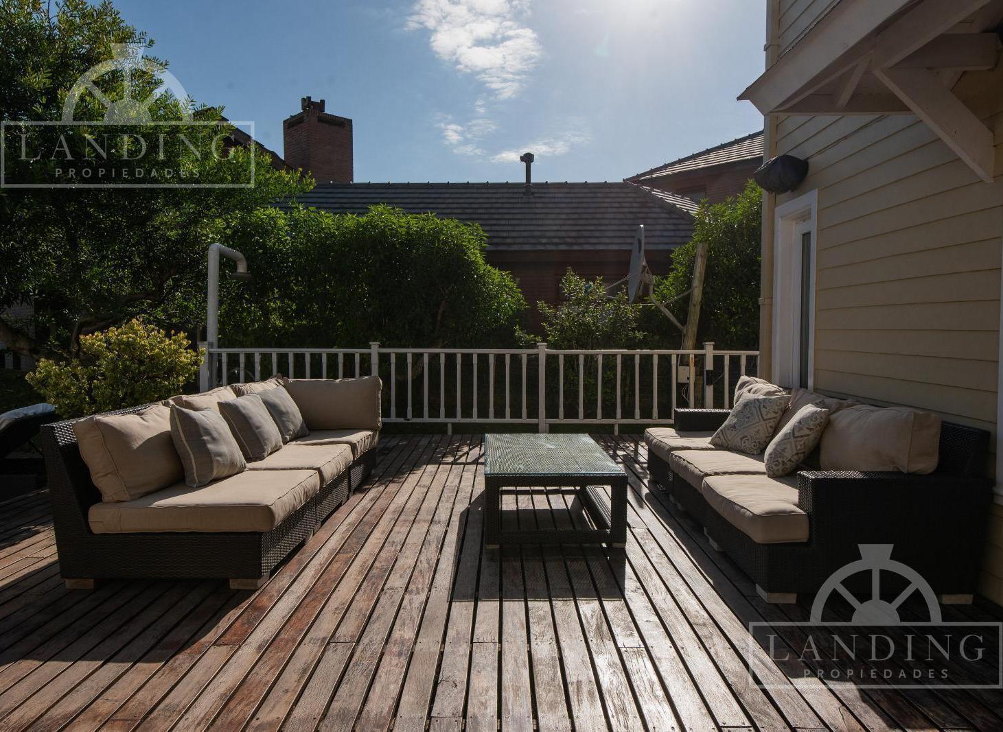 Foto de Casa en Venta en Cariló, imagen 1