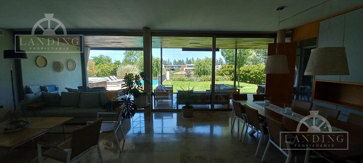 Foto de Casa a la laguna en Albanueva con amarra (Opcional) 4 dormitorios play, imagen 1