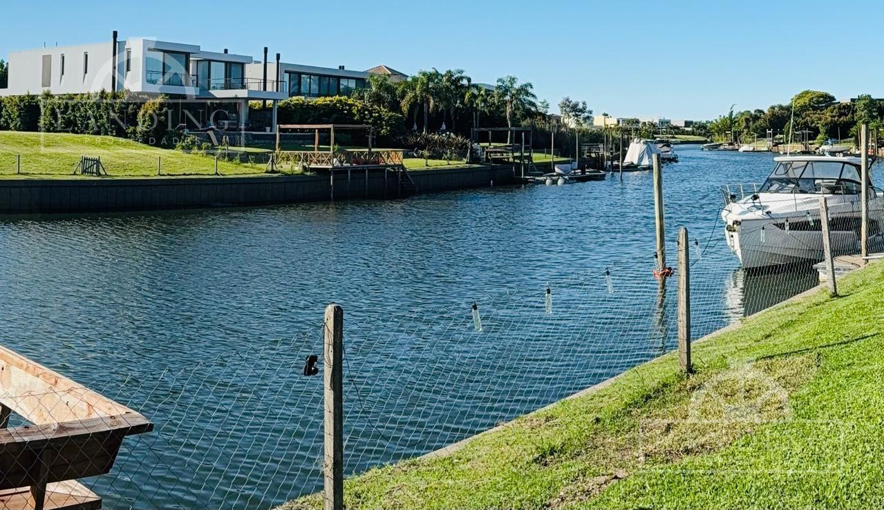 Foto de Alquiler temporario enero/parte de febrero/ casa con salida al río en, imagen 3