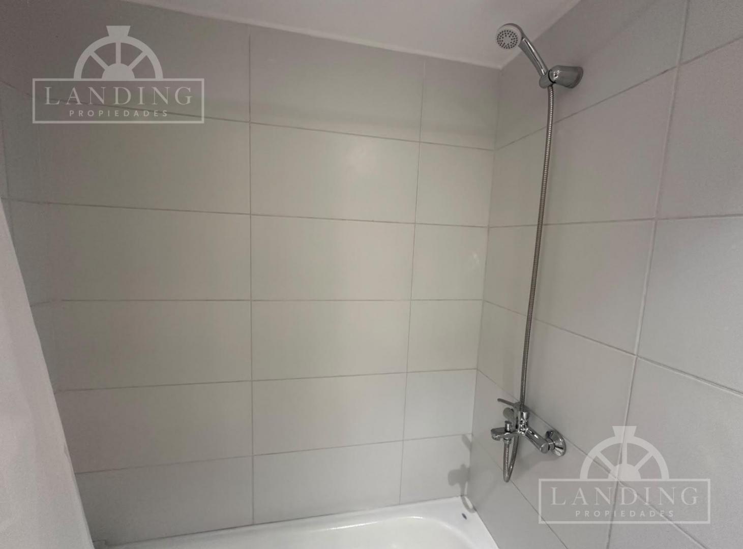Foto de Alquiler Departamento Amoblado en Belgrano 2 Ambientes Con Cochera y 2, imagen 1