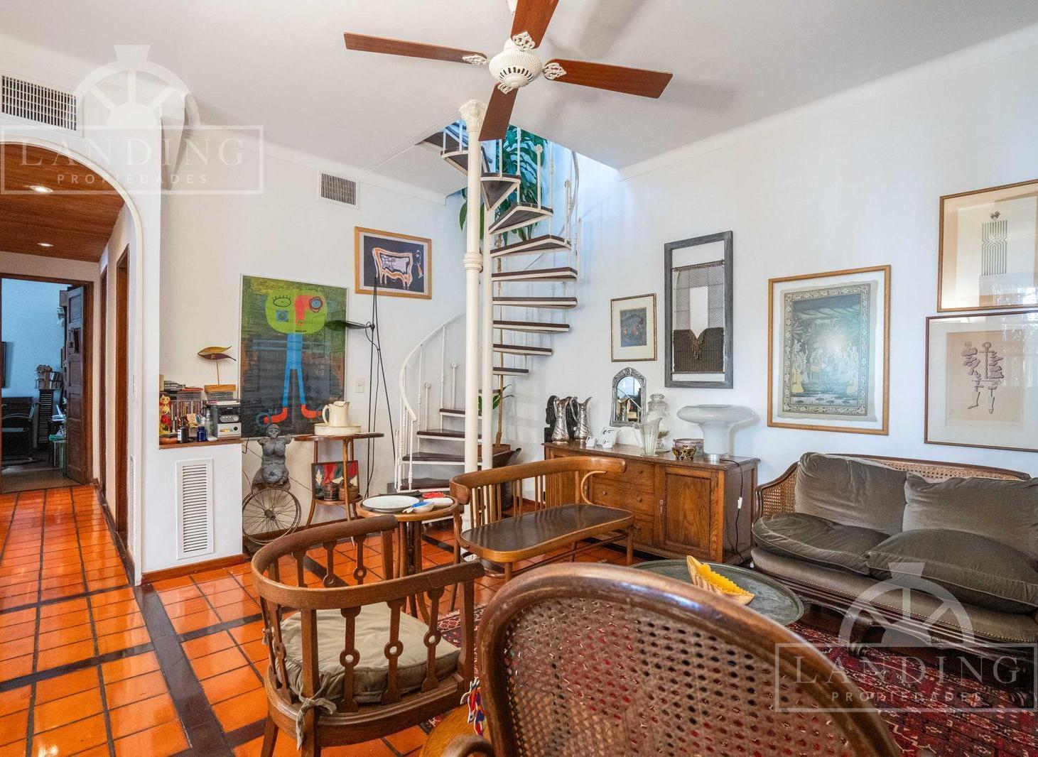Foto de Venta PH Reciclado 5 Ambientes con Terraza en Belgrano Pasaje Arribeños, imagen 2