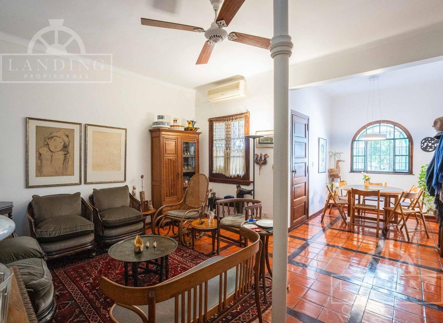 Foto de Venta PH Reciclado 5 Ambientes con Terraza en Belgrano Pasaje Arribeños, imagen 1