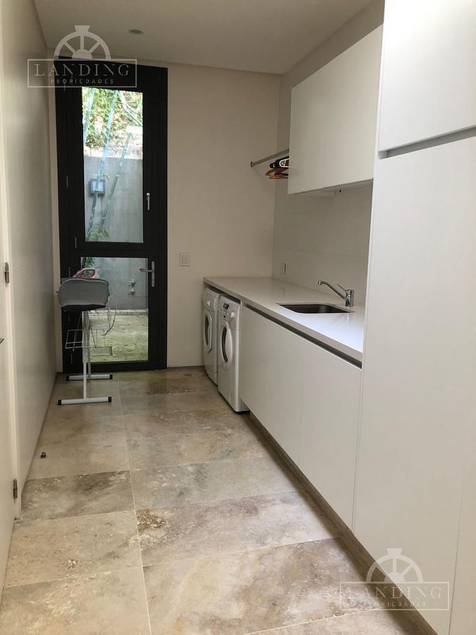 Foto de Casa Moderna en Libertador al Rio. San Isidro., imagen 3