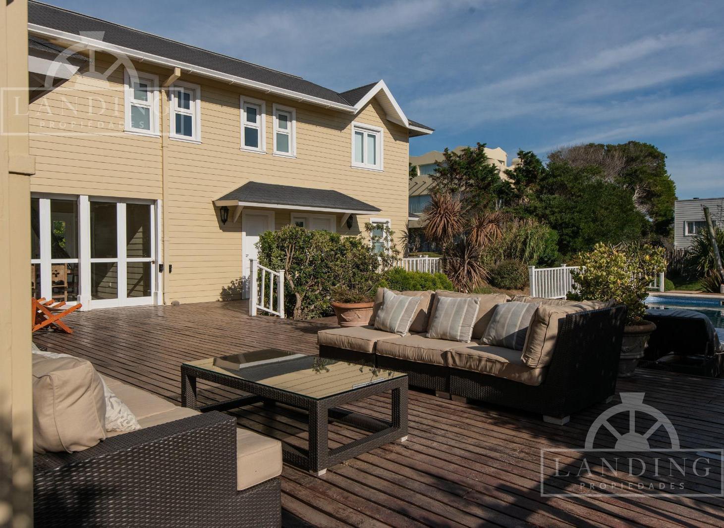 Foto de Casa en Venta en Cariló, imagen 2