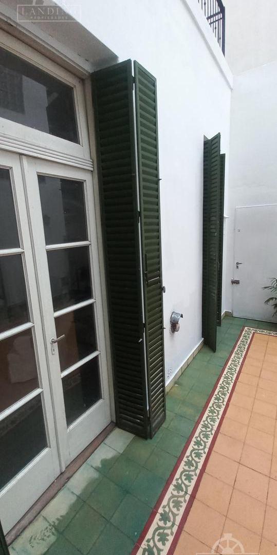Foto de PH de 4 ambientes con patio y terraza con parrilla TOTALMENTE RENOVADO, imagen 4
