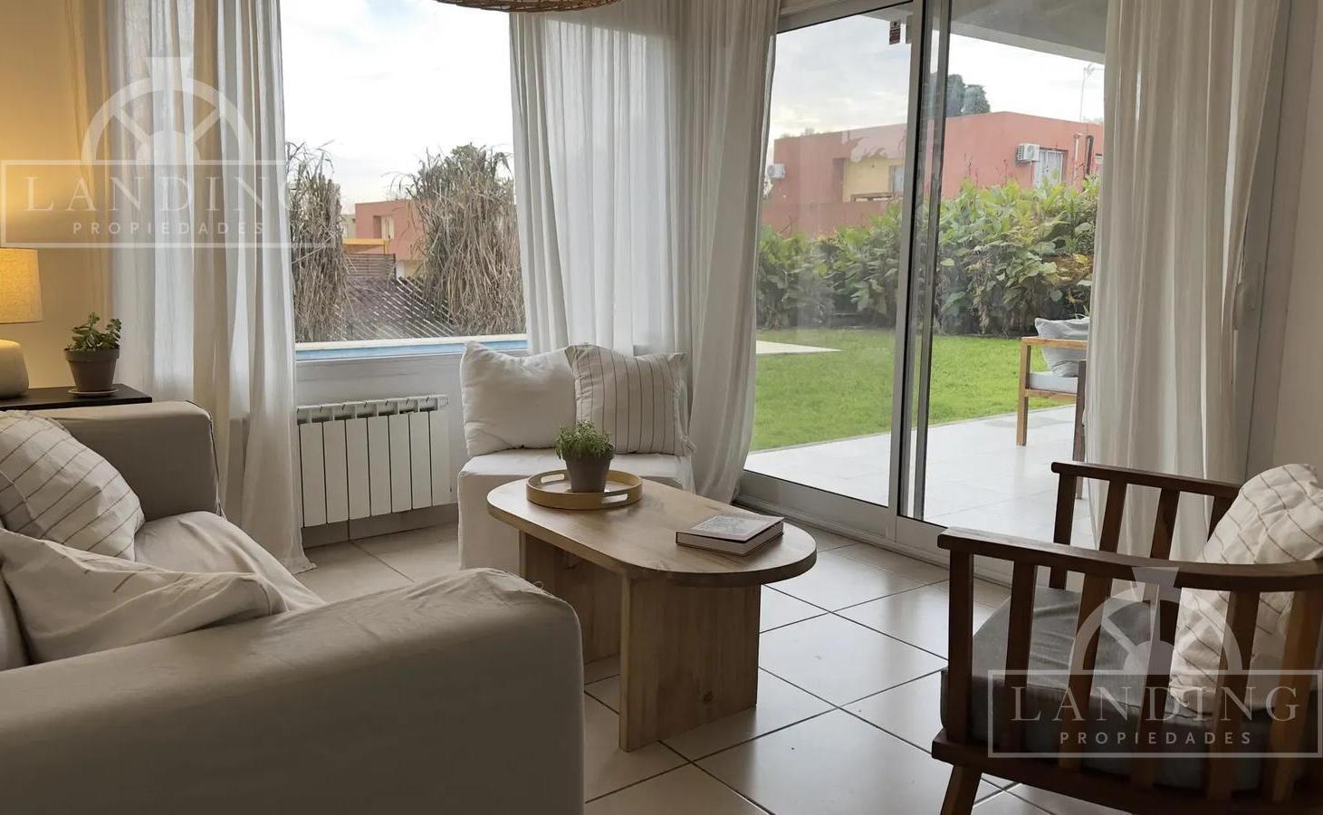 Foto de Casa en Venta Pilar Del Este con Jardin Pileta Aires Apto Credito, imagen 2