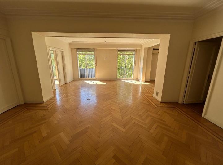 VENTA | 5 DORM. | Av. Alvear y Cerrito 1