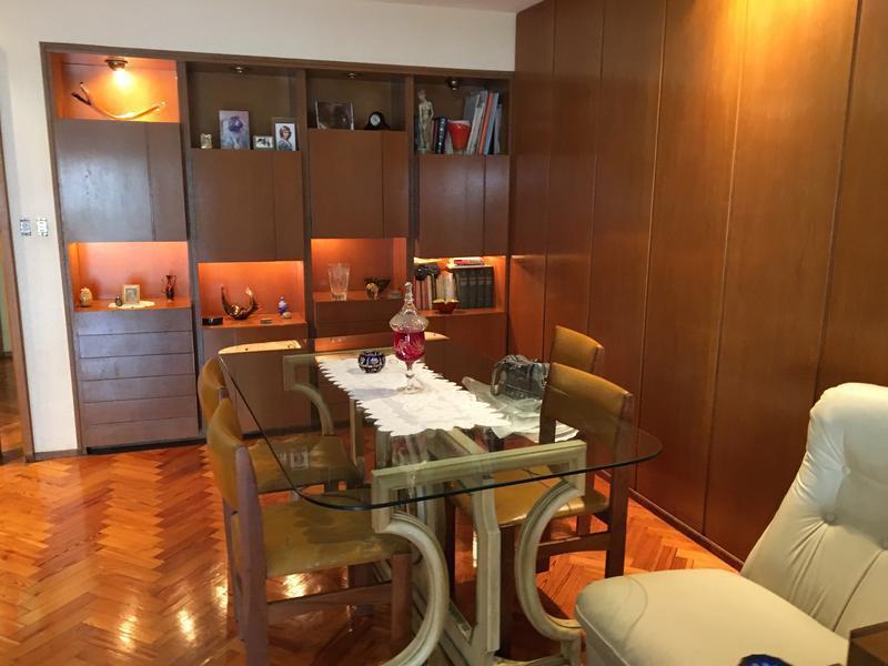 HERMOSO SEMIPISO 5 AMBIENTES