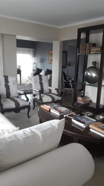 HERMOSO PISO DE GRAN CATEGOPRIA - Lomas de Zamora Oeste