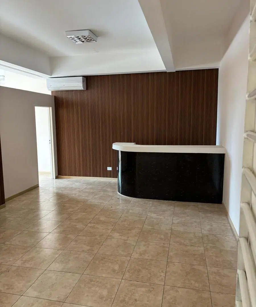 Oficina en Lomas de Zamora Oeste 5