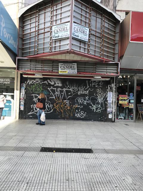 Foto de Amplio local sobre Laprida Peatonal - Lomas de Zamora Oeste, imagen 1