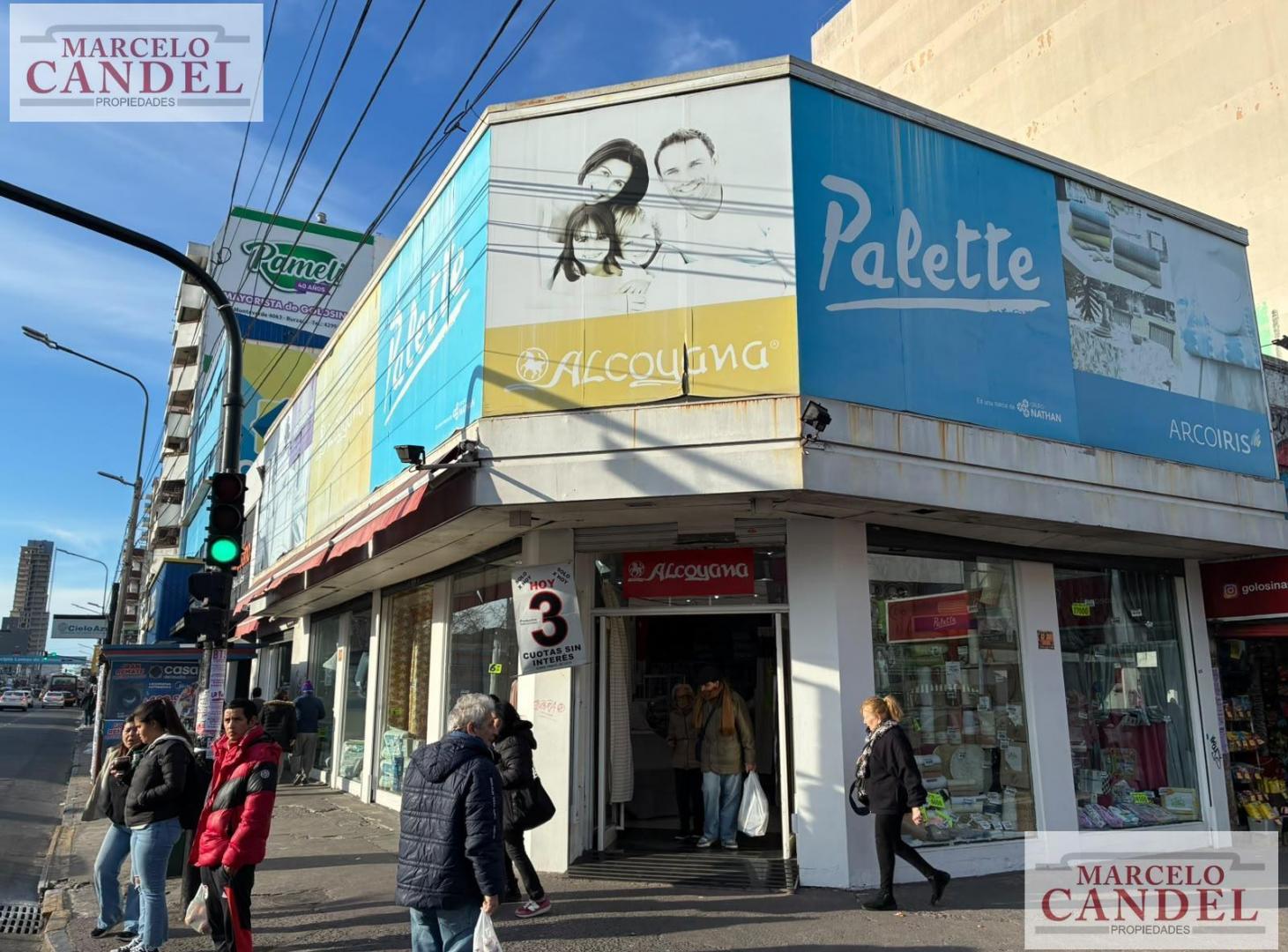 Foto de Edificio Comercial - de 4 Locales, imagen 3