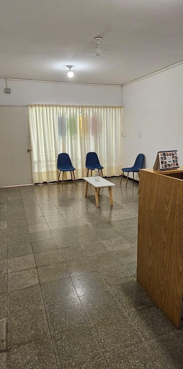OFICINA EN VENTA ZONA BANCARIA
