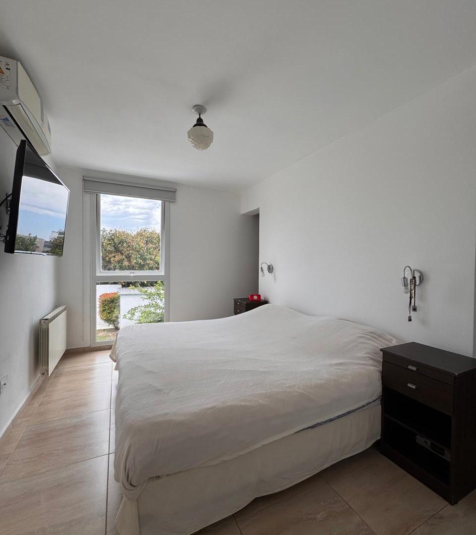 CASA LOS AROMAS - VALLE ESCPNDIDO