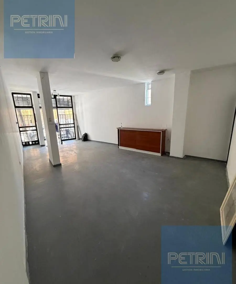 LOCAL COMERCIAL EN GUEMES 2