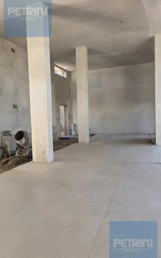 Local comercial en B° Jardin a metros Paseo del Jockey 3