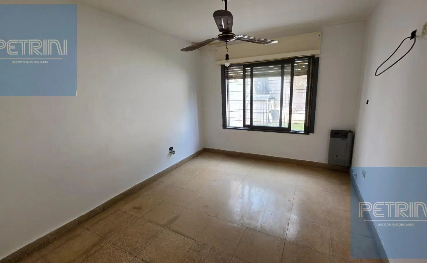 CASA MUY LUMINOSA CON PATIO 4