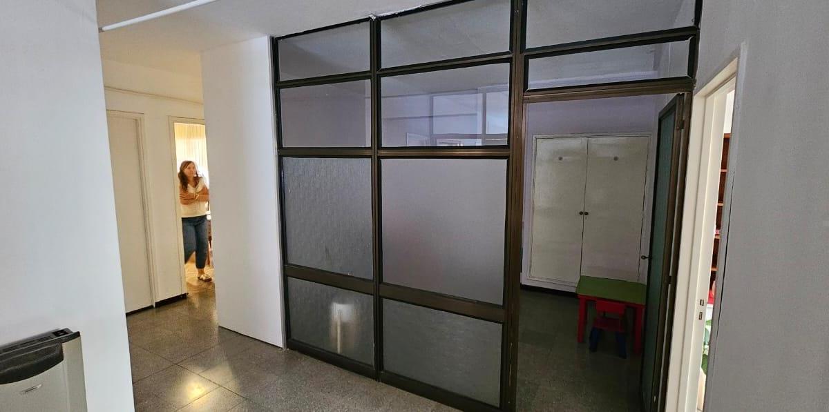 Foto de OFICINA EN VENTA ZONA BANCARIA, imagen 4