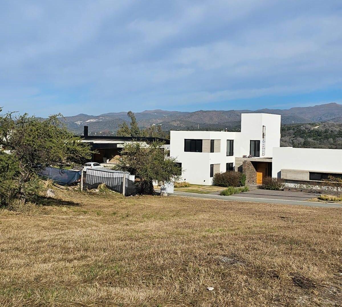 Foto de LOTES EN EL ANGLO BARRIO CERRADO - ALTA GRACIA, imagen 5