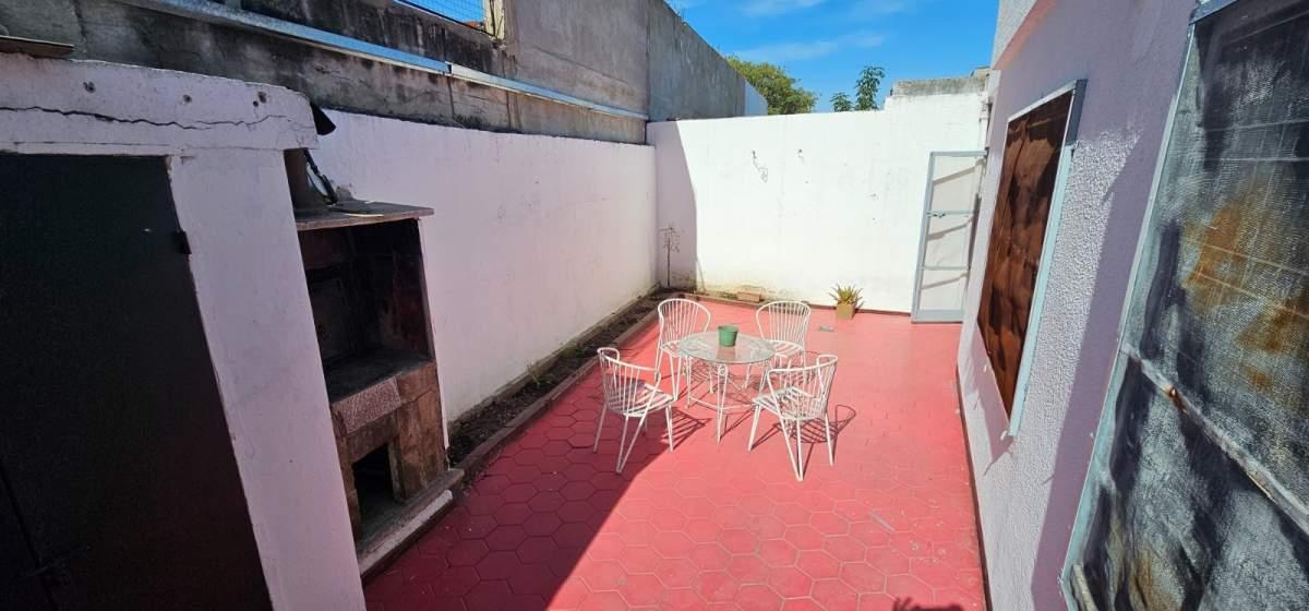 Foto de CASA EN VENTA EN PARQUE CHACABUCO - APTA CREDITO, imagen 1