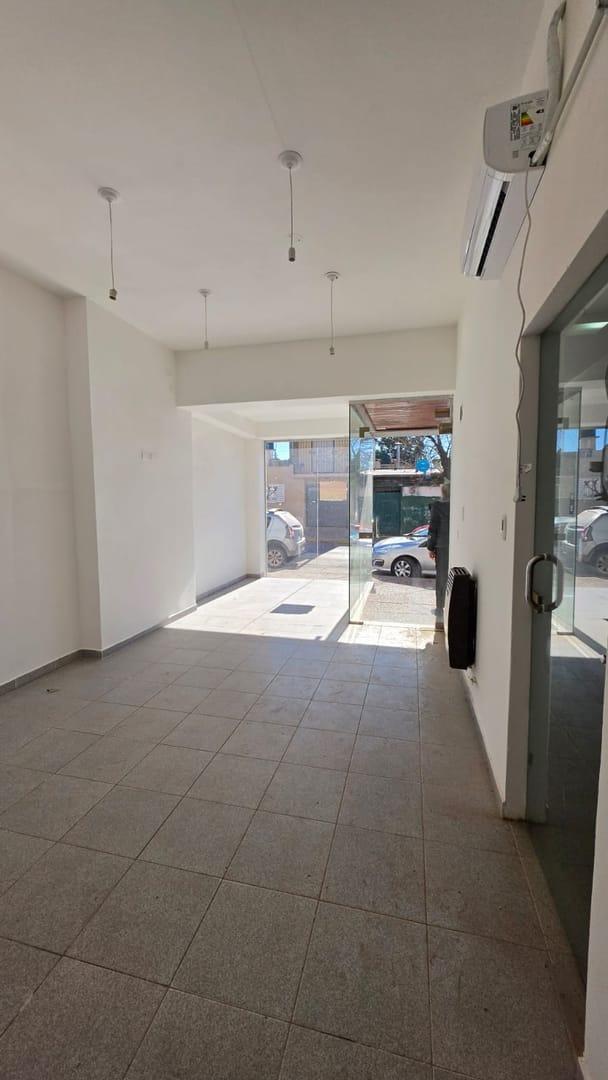 Foto de Local comercial y oficinas en Alta Gracia, imagen 4