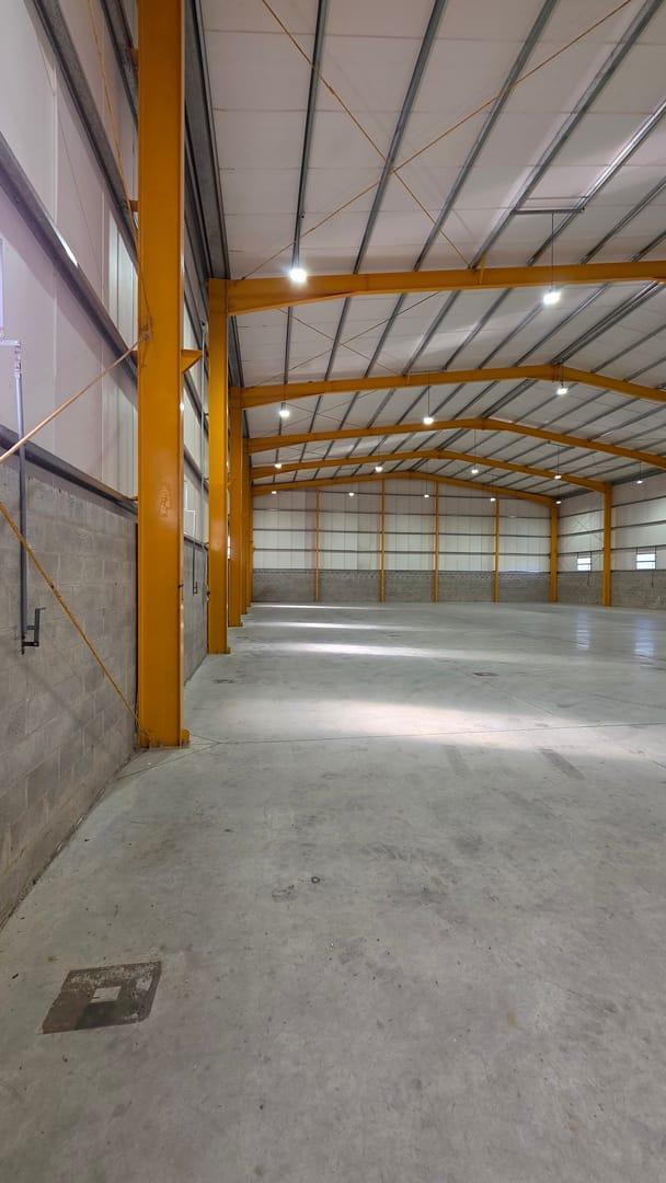 Foto de NAVE de 1250 m2 EN VENTA PARQUE INDUSTRIAL, imagen 3