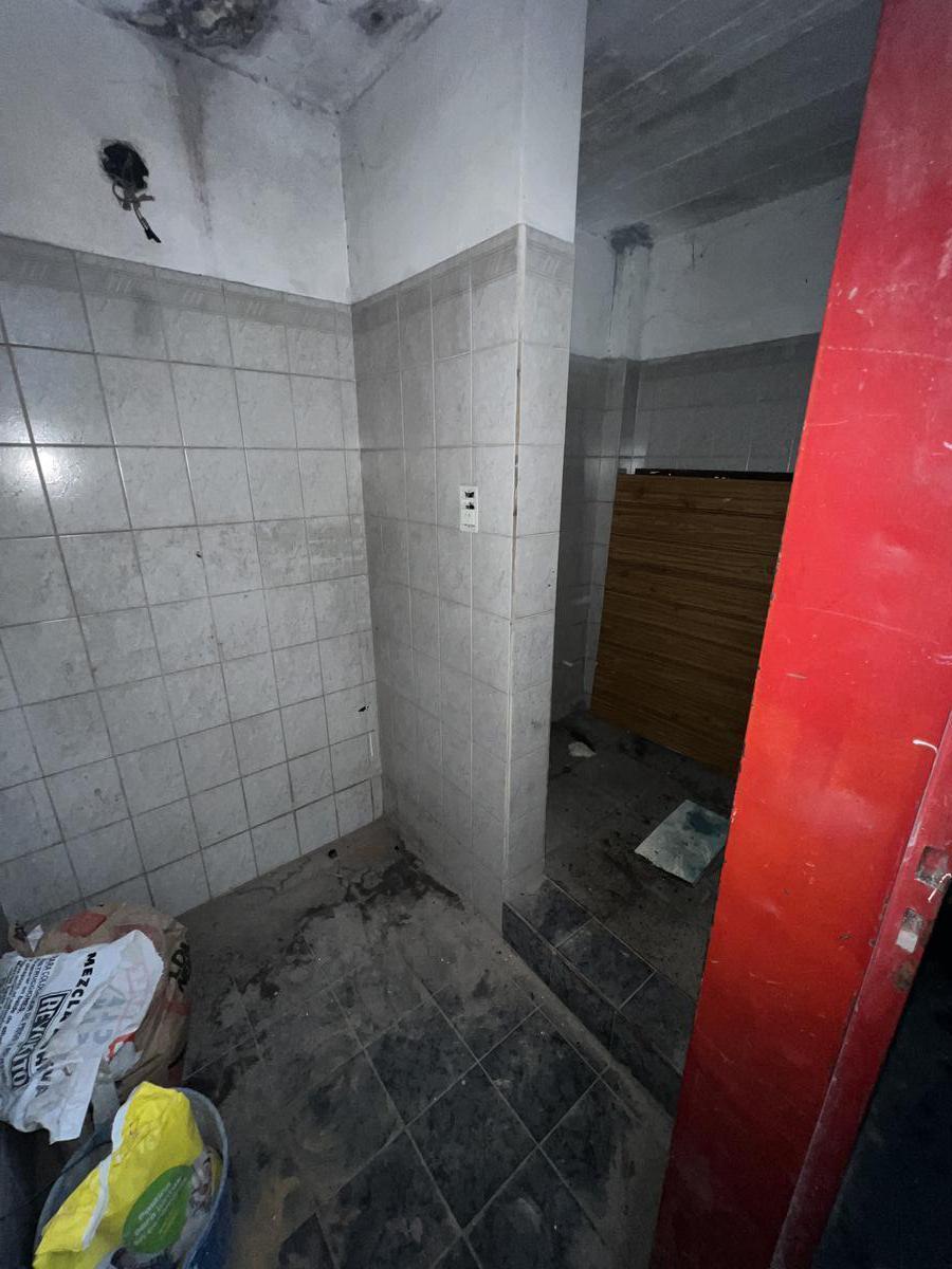 Ideal Inversor Venta en Block Galpon 300 m² Zona - Id Mas 3 Departamentos3 Amb. en Alquiler 3
