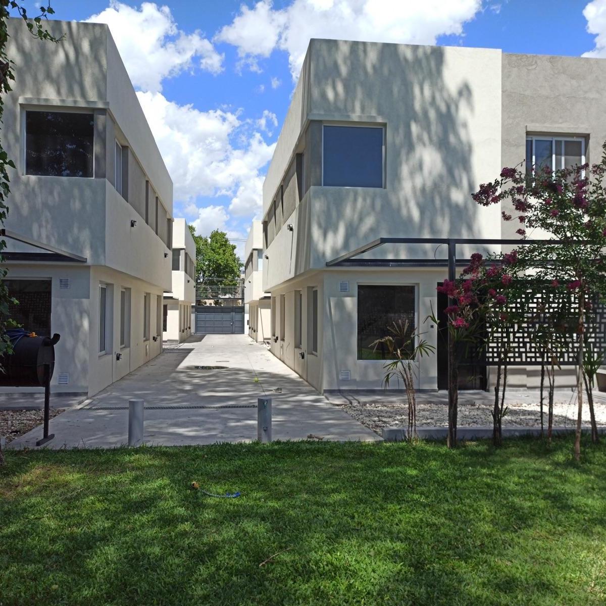 Duplex en Condominio Venta 3 Ambientes San Andres Apto Credito 2