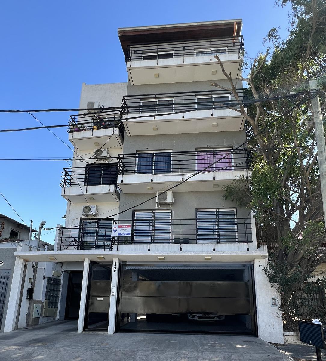 Departamento en JOSE LEON SUAREZ
