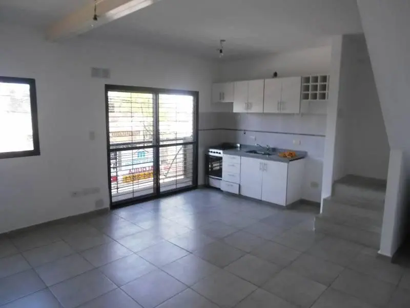Excelente departamento duplex 3 ambientes 3