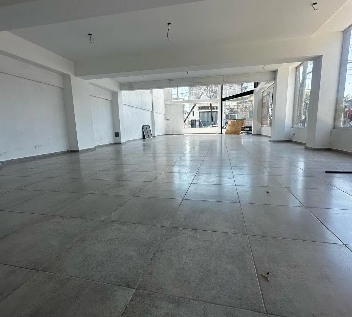 Local - Villa Ballester - venta - ideal todo destino 5
