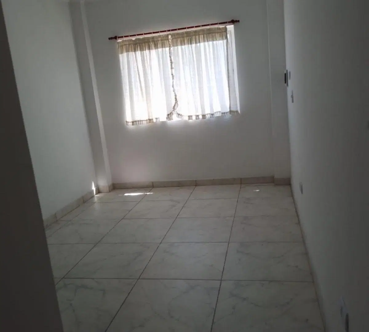PH MONOAMBIENTE EN JOSE LEON SUAREZ PRIMER PISO CON TERRAZA 2