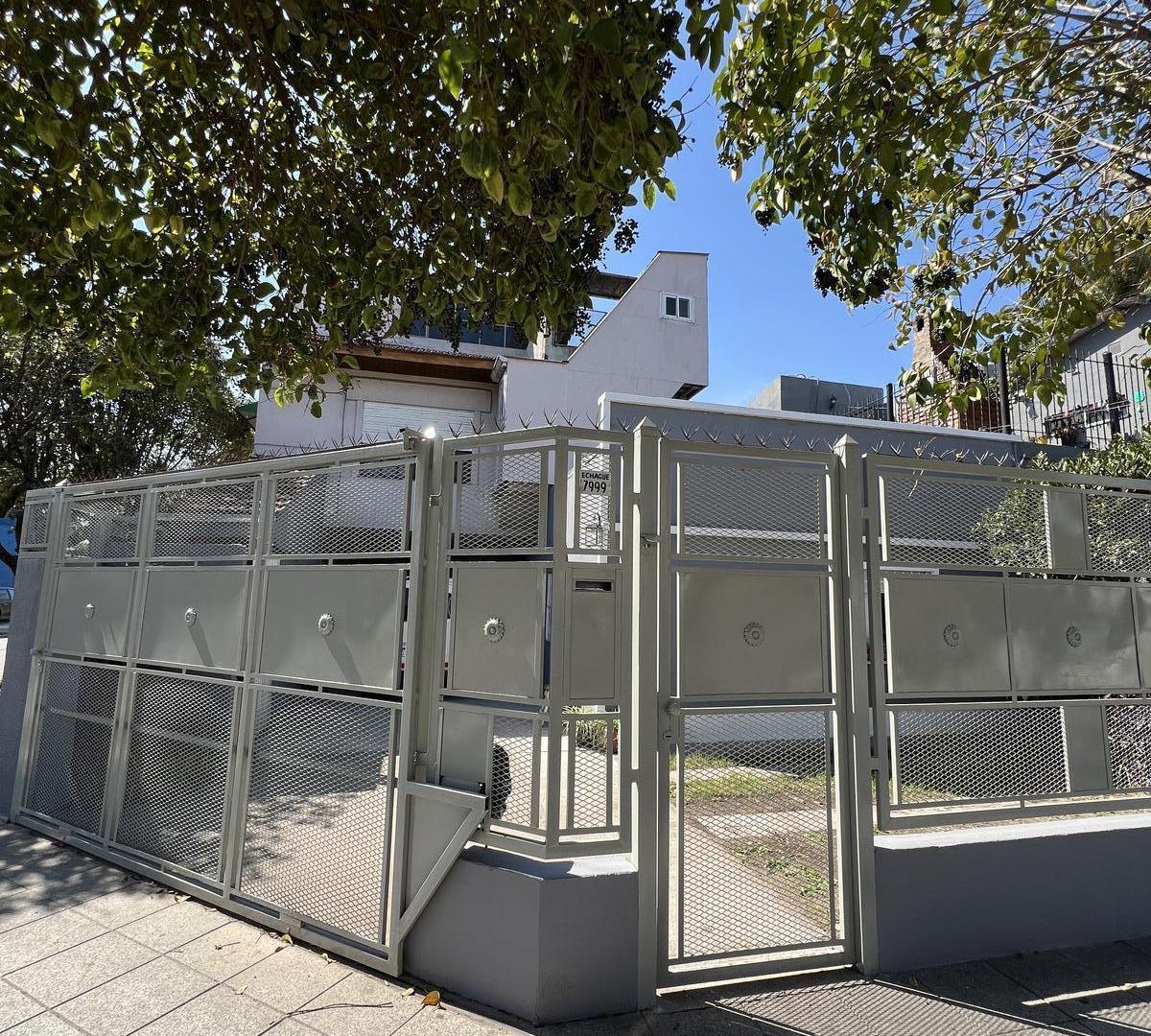 Foto de Casa en JOSE LEON SUAREZ, imagen 2